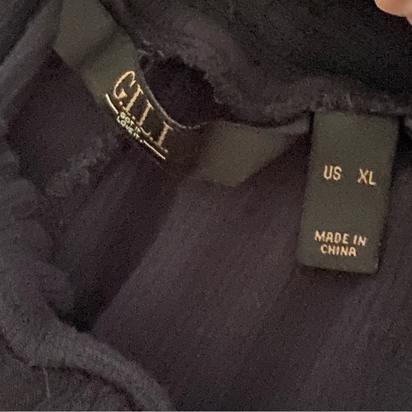 G.I.L.I. Black Wide Leg Pants with Flowing Silhouette size XL - Picture 5 of 8